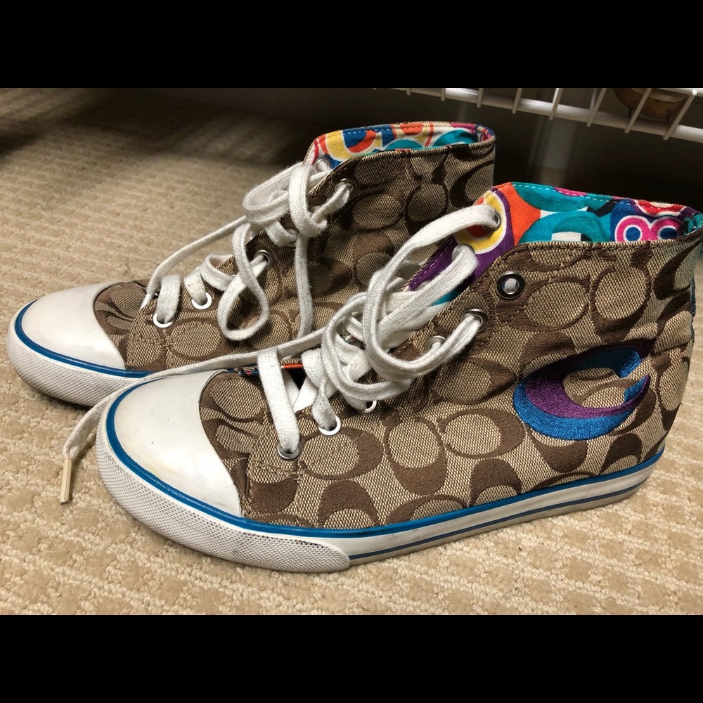 Coach chucks